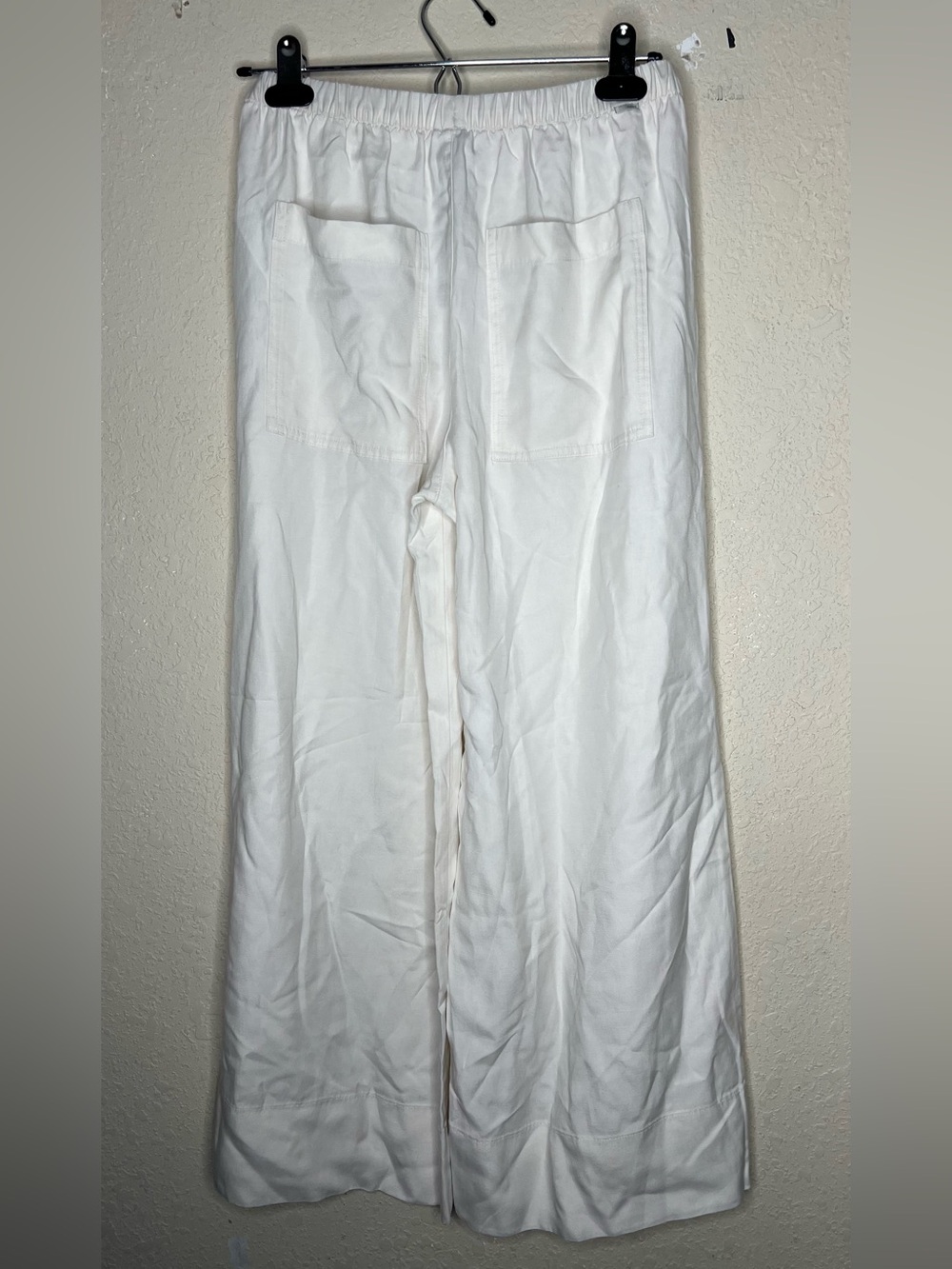 NEW Vuori Trestles Twill Crop Wideleg Pant in Natural - Picture 8 of 8